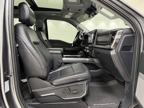 Used 2023 Ford F250 Lariat w/ Lariat Ultimate Package image 33