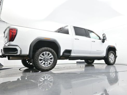 Used 2022 GMC Sierra 2500 Denali w/ Denali Ultimate Package AWD/4WD image 51