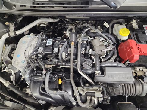 Used 2022 Nissan Sentra SR w/ SR Premium Package image 22