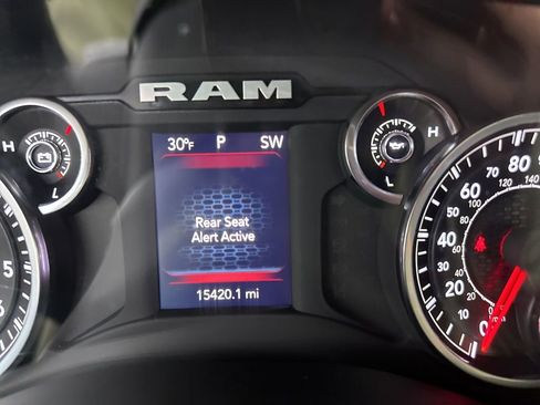 Used 2024 RAM 2500 Big Horn w/ Bed Utility Group image 39