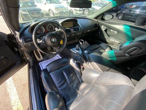 Used 2006 BMW M6 Coupe image 13