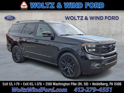 Used 2025 Ford Expedition Platinum w/ Stealth Appearance Package