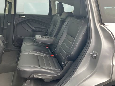 Used 2018 Ford Escape Titanium w/ Ford Safe & Smart Package image 35
