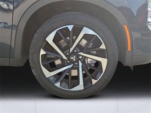 Used 2022 Mitsubishi Outlander SE image 11