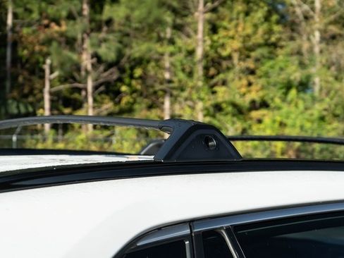 Used 2024 Toyota RAV4 SE image 22