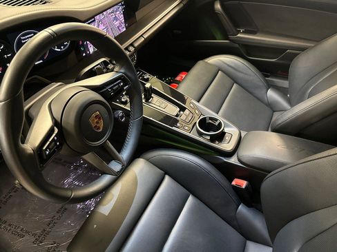 Used 2023 Porsche 911 Carrera GTS image 9