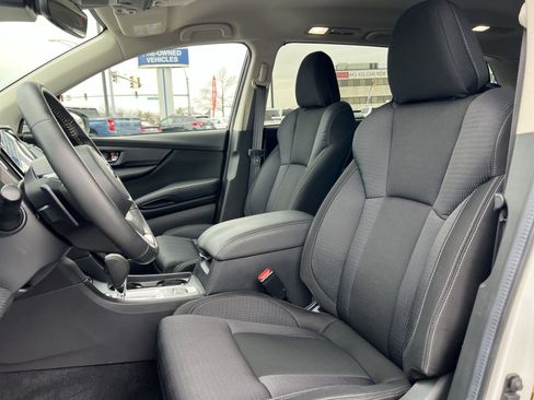 Used 2025 Subaru Ascent Premium image 13