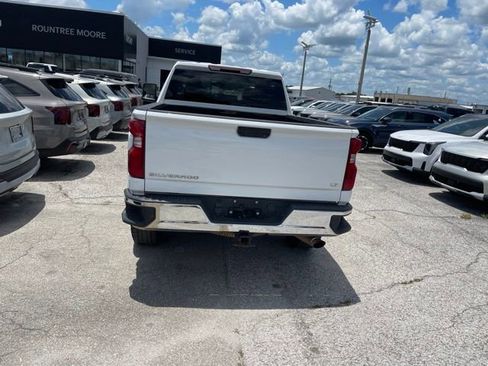 Used 2023 Chevrolet Silverado 2500 LT w/ Convenience Package AWD/4WD image 9