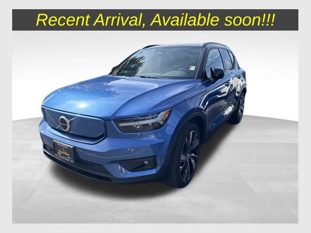 Used 2021 Volvo XC40 P8 Recharge w/ Advanced Package AWD/4WD image 1