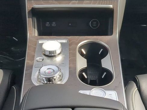 New 2026 Genesis GV80 3.5T Advanced image 17