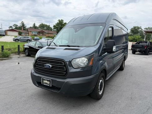Used 2019 Ford Transit 250 148 High Roof Extended RWD image 3