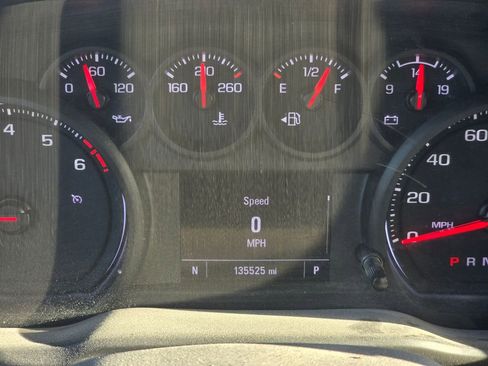 Used 2023 GMC Sierra 3500 Pro w/ Convenience Package image 4