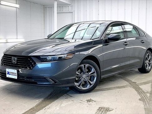 Certified 2023 Honda Accord EX image 2