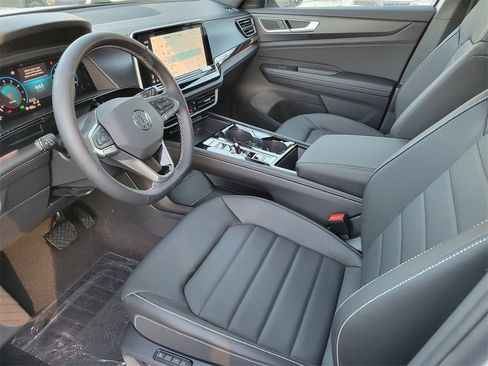 New 2026 Volkswagen Atlas Cross Sport SEL image 7