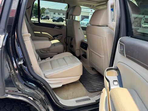 Used 2017 GMC Yukon Denali w/ Open Road Package AWD/4WD image 8