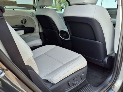 New 2026 Hyundai Palisade Calligraphy FWD image 8