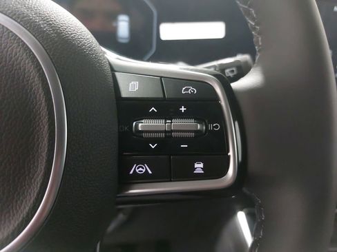 New 2026 Kia Carnival SX Prestige image 20