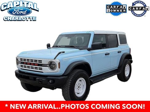 Used 2025 Ford Bronco Heritage Edition AWD/4WD image 2