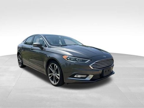 Used 2017 Ford Fusion Titanium FWD image 1