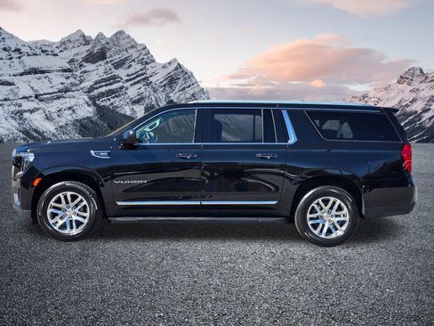 Certified 2023 GMC Yukon XL SLT image 17