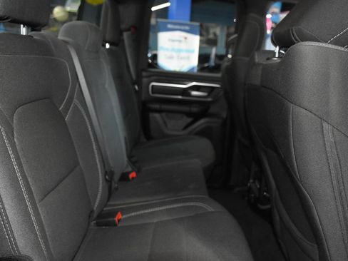 Used 2022 RAM 1500 Big Horn AWD/4WD image 34