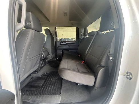 Used 2024 Chevrolet Silverado 2500 LT image 34