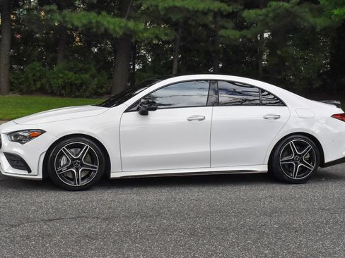 Used 2023 Mercedes-Benz CLA 35 AMG 4MATIC image 3