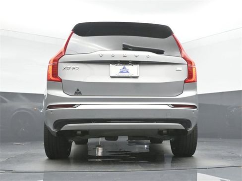 Used 2023 Volvo XC90 T8 Plus image 44