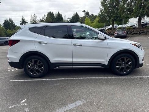 Used 2017 Hyundai Santa Fe Sport AWD/4WD image 6