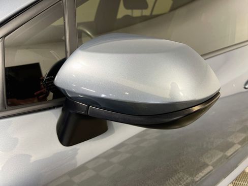 Used 2021 Toyota Corolla LE FWD image 13