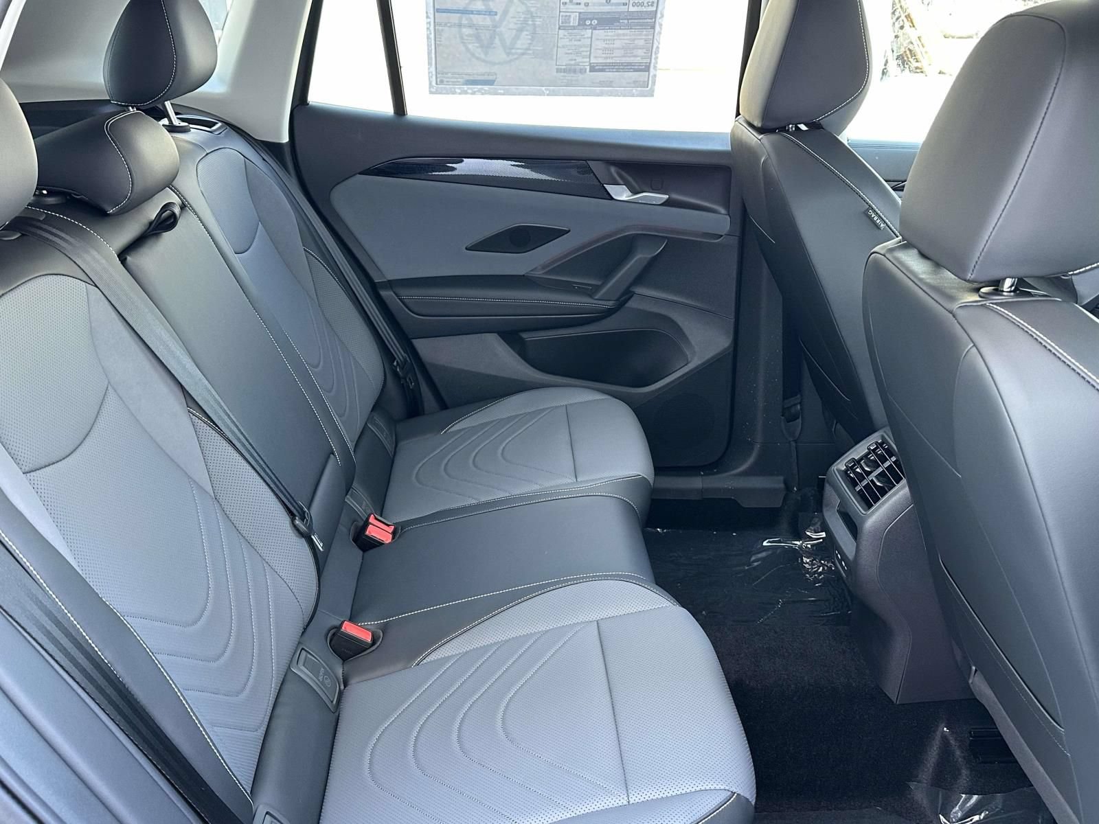 New 2026 Volkswagen Tiguan SE AWD/4WD image 15