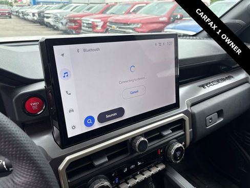 Used 2024 Toyota Tacoma TRD Off-Road w/ TRD Off Road Premium Package AWD/4WD image 11