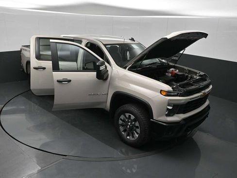 New 2026 Chevrolet Silverado 2500 Custom w/ Custom Convenience Package image 26