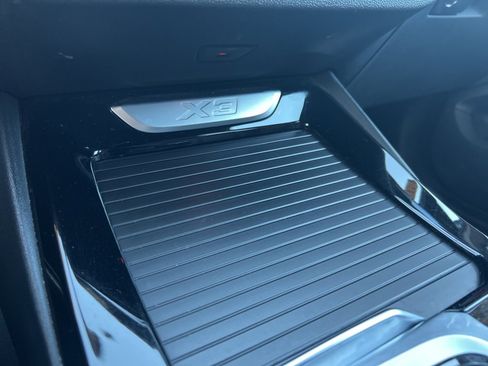 Used 2018 BMW X3 xDrive30i image 11