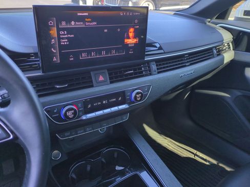 Used 2023 Audi A4 2.0T Premium image 30