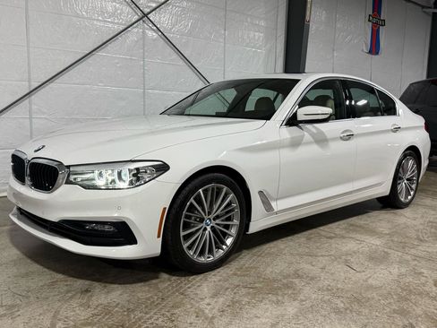 Used 2018 BMW 530i RWD image 3