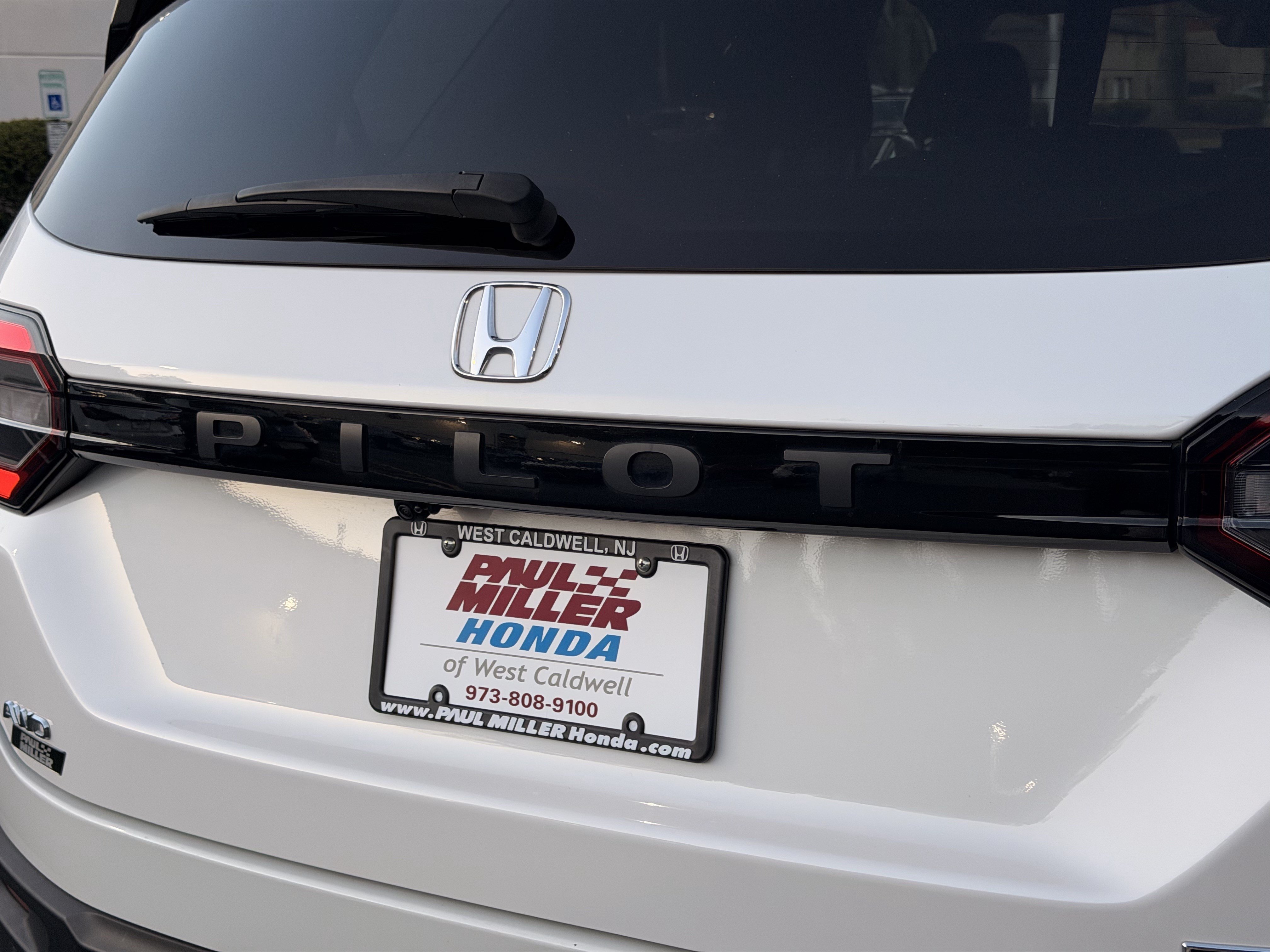 Used 2023 Honda Pilot Touring image 29