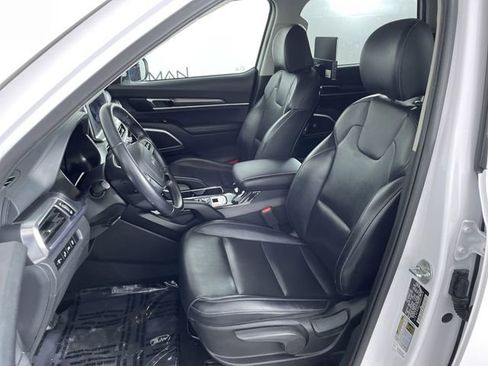 Used 2022 Kia Telluride LX image 20