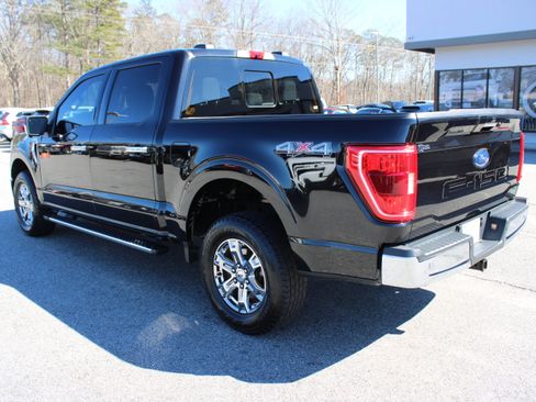 Used 2022 Ford F150 XLT w/ Equipment Group 302A High image 8