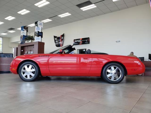 Used 2002 Ford Thunderbird RWD image 4