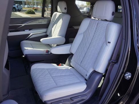 New 2026 Cadillac Escalade IQL Luxury image 8