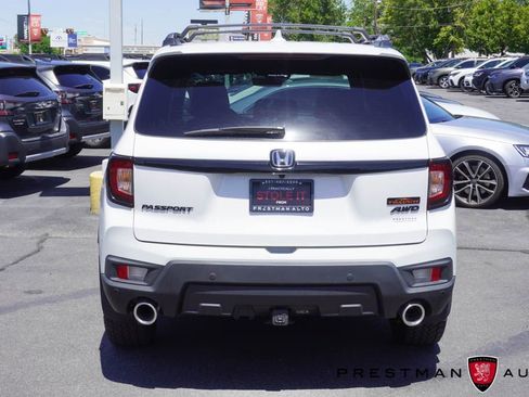 Used 2024 Honda Passport TrailSport image 23