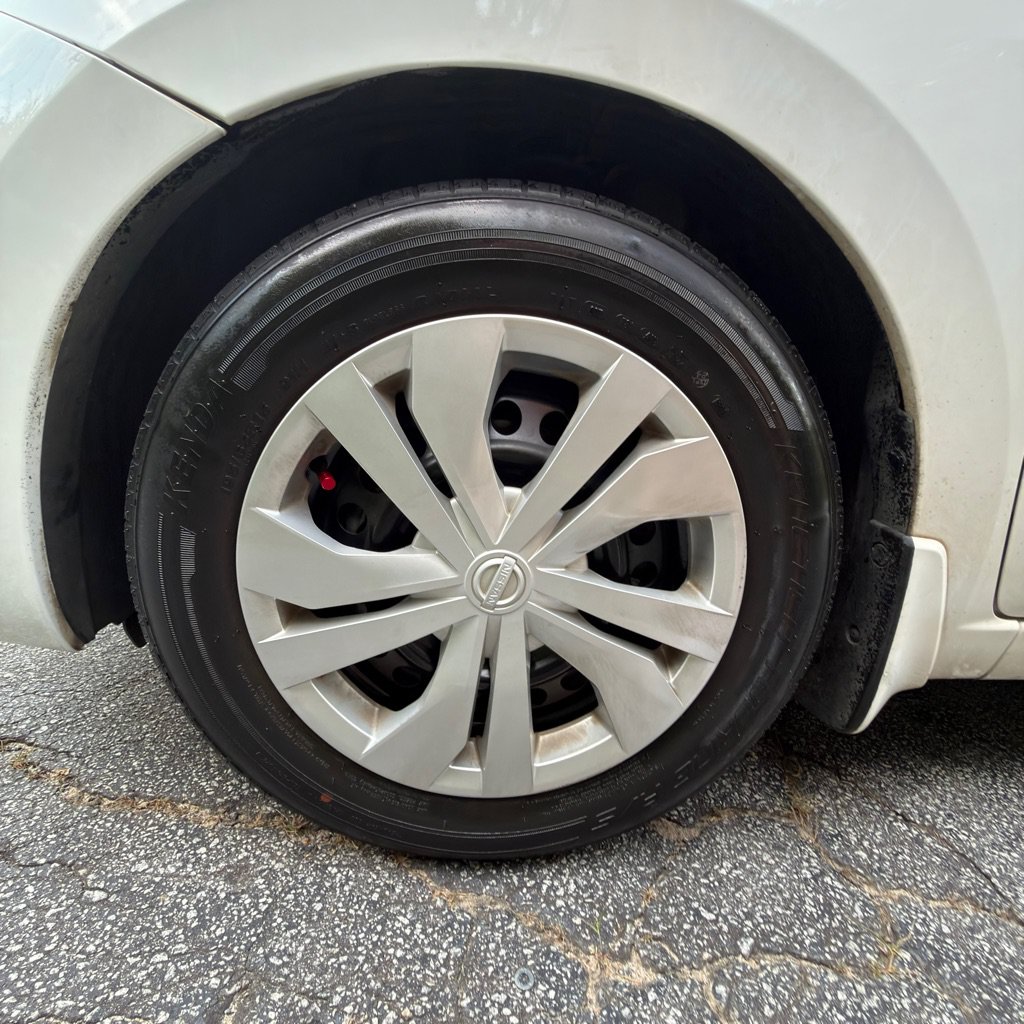 Used 2020 Nissan Versa S FWD image 39