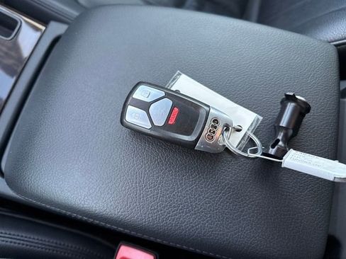 Used 2018 Audi Q5 2.0T Premium Plus w/ Premium Plus Package image 14