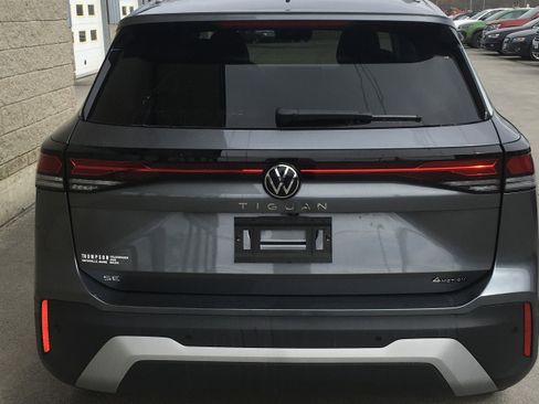 New 2026 Volkswagen Tiguan SE AWD/4WD image 4