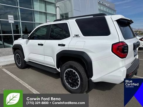 Used 2025 Toyota 4Runner TRD Off-Road Premium AWD/4WD image 6