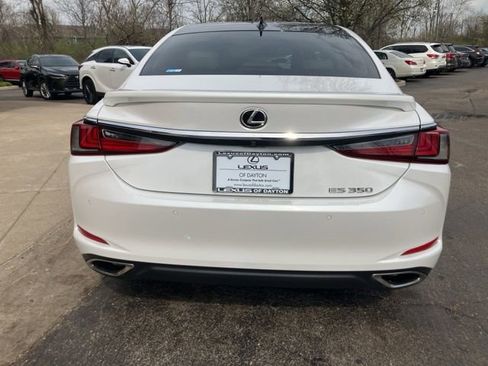 Used 2022 Lexus ES 350 Ultra Luxury w/ Accessory Package 2 image 4