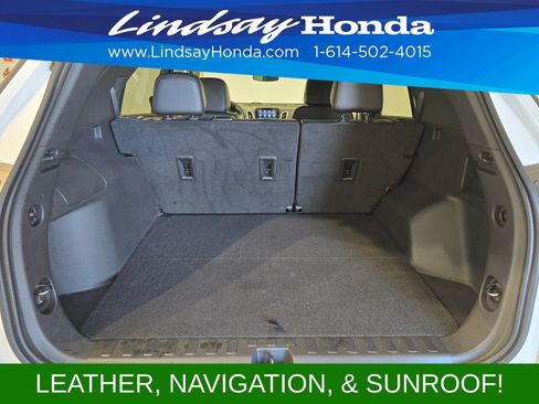 Used 2023 Chevrolet Equinox Premier FWD image 7