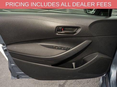Used 2023 Toyota Corolla LE FWD image 11