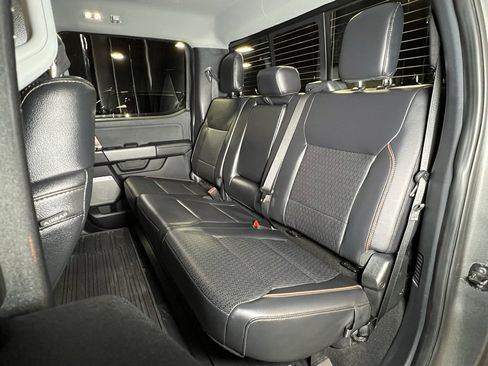 Used 2025 Ford F450 Lariat w/ Lariat Ultimate Package image 18